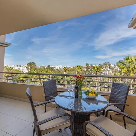 Algarve Апартаменты *